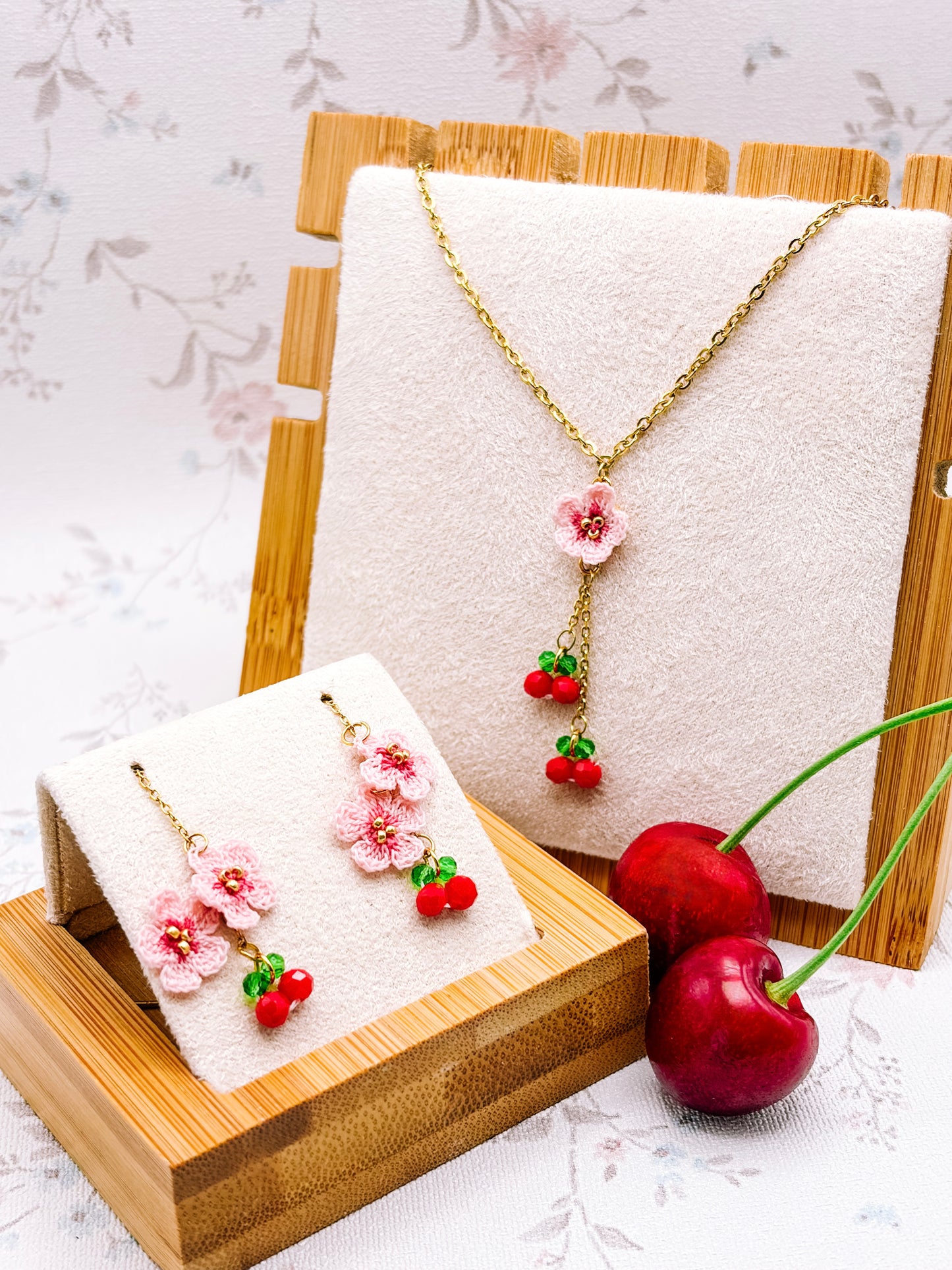 Collana Fiori di Ciliegio